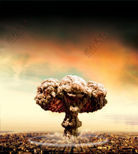 核弹爆炸蘑菇云PSD图片素材