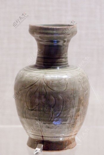 耀州窑刻花瓶图片
