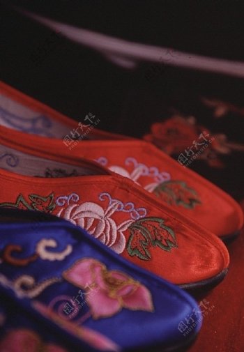 中国绣花鞋图片