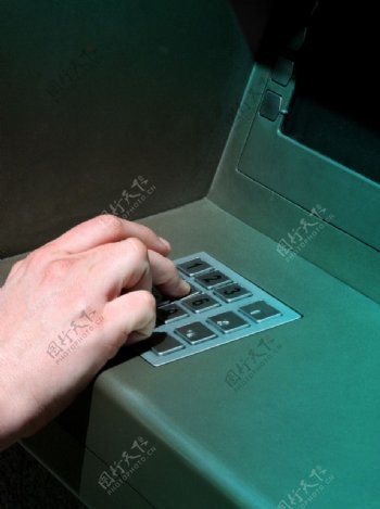 ATM机输入密码图片