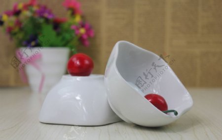 梅花形烤盅陶瓷图片