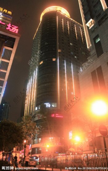 大厦夜景图片