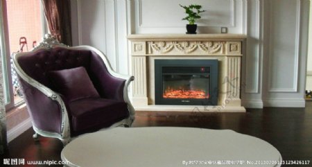客厅沙发壁炉图片