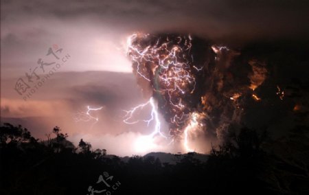 2008年智利火山喷发图片