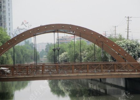 塑木桥图片