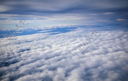 飞机平流层看云海图片