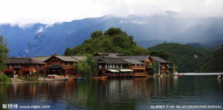 泸沽湖迷人风景图片