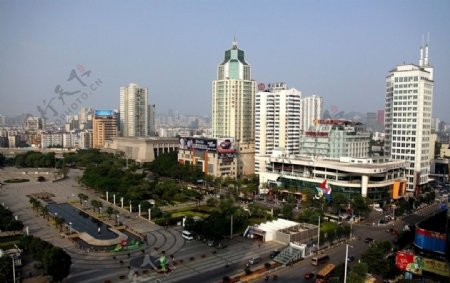 鸟瞰柳州市人民广场东面图片