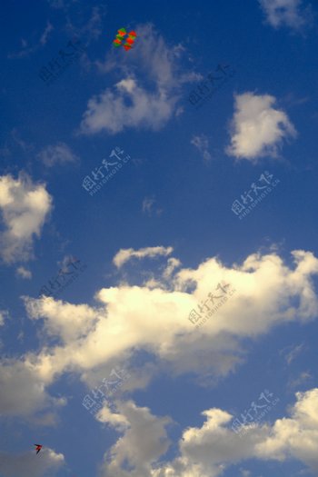 天空风筝图片