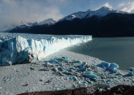 莫雷诺冰川图片