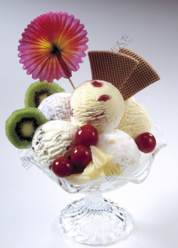 冰淇淋冰点水果图片