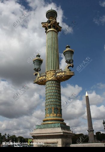 协和广场的古灯柱图片