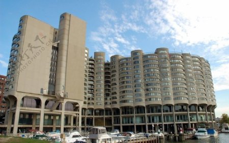 芝加哥芝加哥河畔漂亮的宾馆楼图片