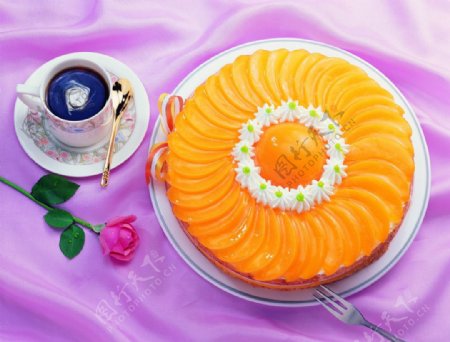 水果蛋糕黄桃蛋糕图片