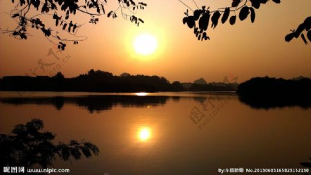 肇庆星湖夕阳西下图片