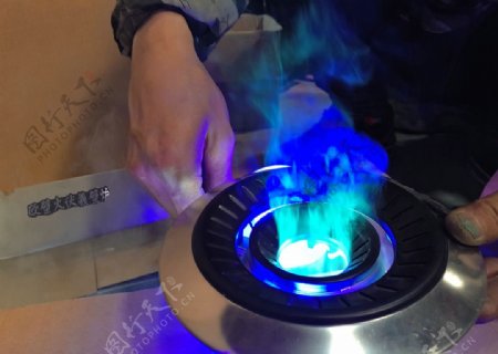 燃气灶蓝色火焰电壁炉