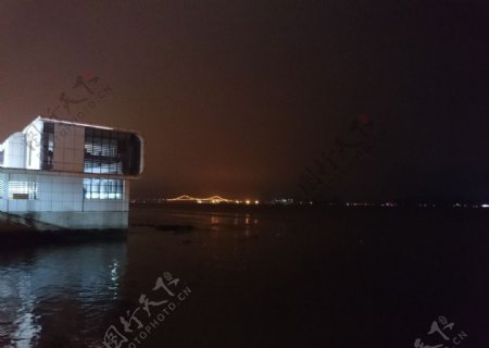 汕头海滨长廊夜景