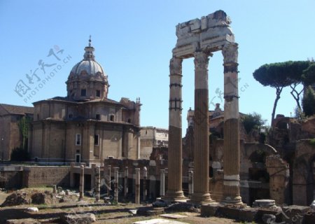 罗马城里的废墟