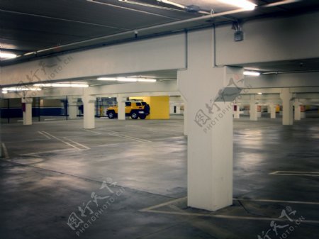 地下停车场