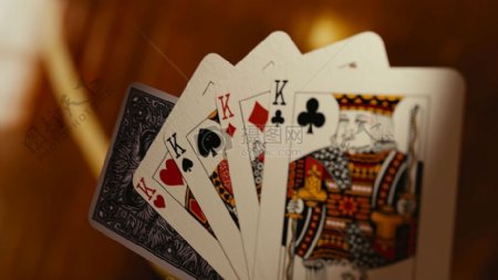 玩卡片扑克牌扑克纸牌游戏卡