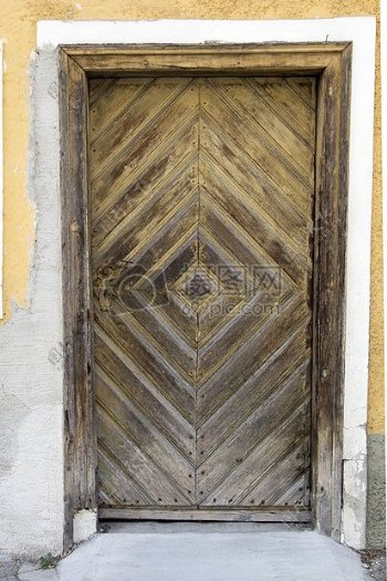 木制的门