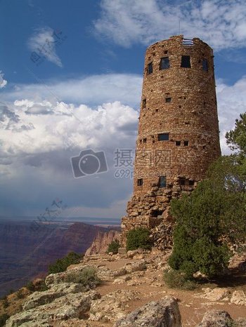 山顶上的守望塔