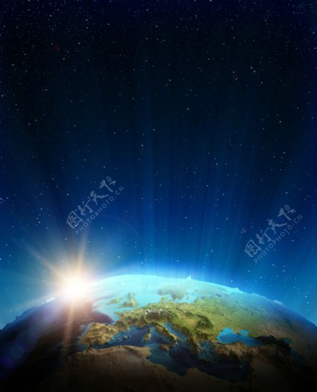 太阳前的地球表面图片