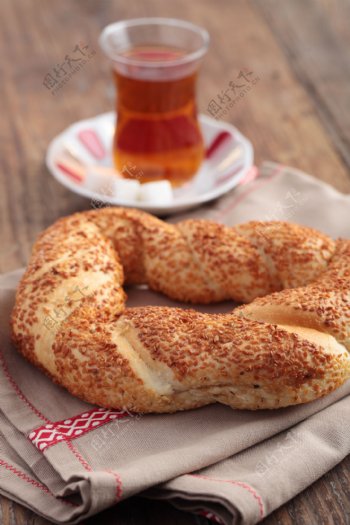 面包与土耳其茶图片