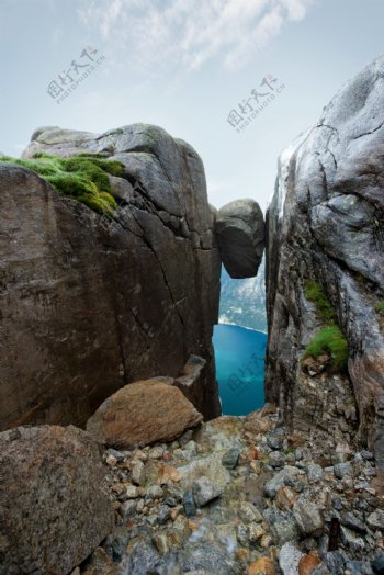 悬崖石头风景