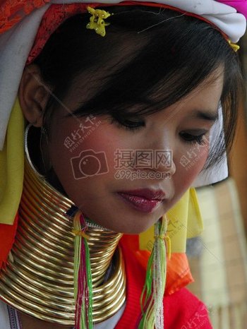 女子泰国缅甸山区山部落山民俗土著文化服装传统