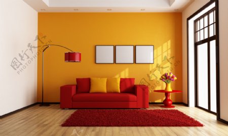 客厅内的红色沙发