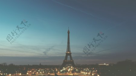 法国埃菲尔铁塔夜景图片