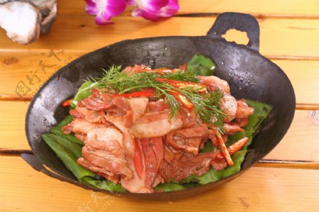 铁锅生态肉图片