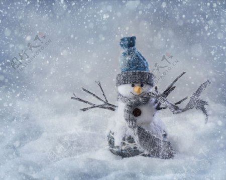 冬天毛衣小雪人可爱图片素材