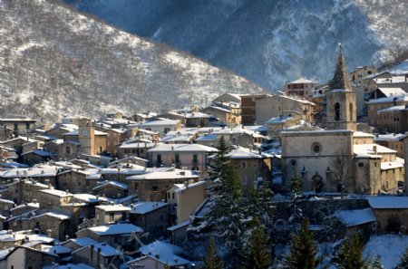 冬季意大利小镇高清图片