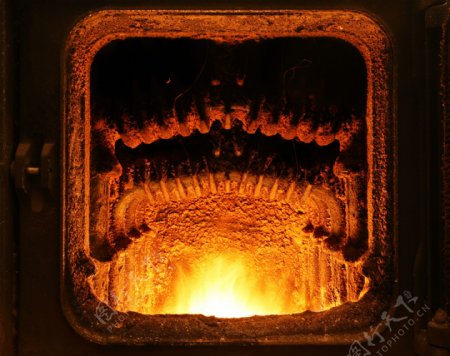 方形熔炉图片