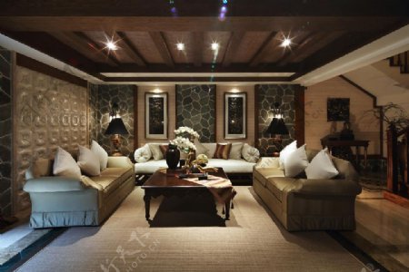 新中式客厅实木天花板室内装修效果图