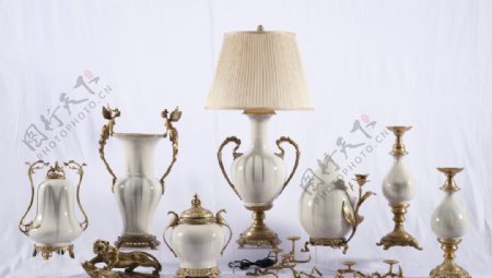 中式陶瓷配铜罐子花瓶台灯