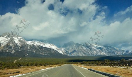 云南玉龙雪山风景