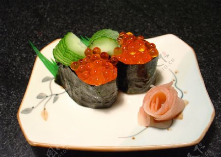 红鱼籽寿司