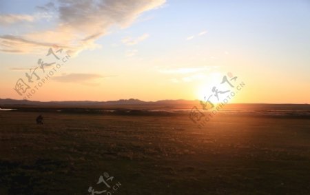 内蒙大草原的夕阳