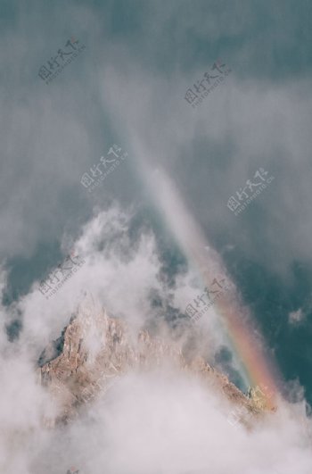 云顶彩虹