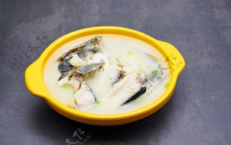 酸菜鱼汤美食食材背景海报素材图片