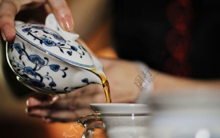 红茶瓷器茶杯复古背景海报素材图片