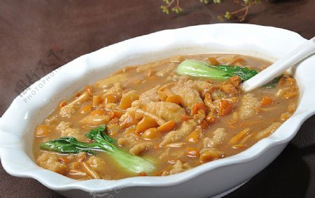 北京菜滑菇酥肉图片