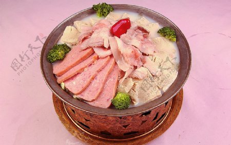 大白菜冻豆腐五花肉图片