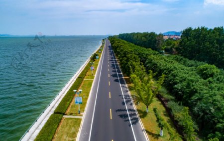 环湖公路图片