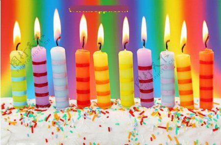 超温馨温暖的生日蛋糕蜡烛ppt背景图案