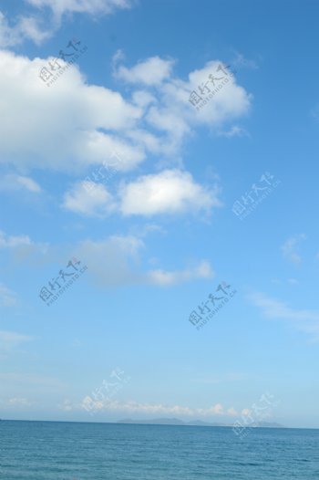 海景蓝天白云图片