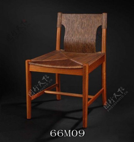 木制餐椅